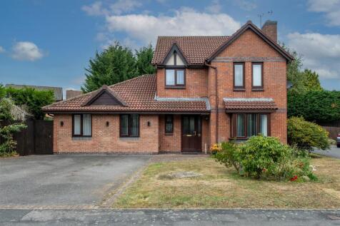 6 bedroom detached house for sale