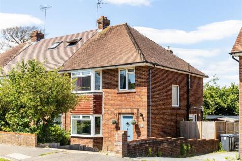 Manor Gardens, Hurstpierpoint BN6 3 bed end of terrace house for sale