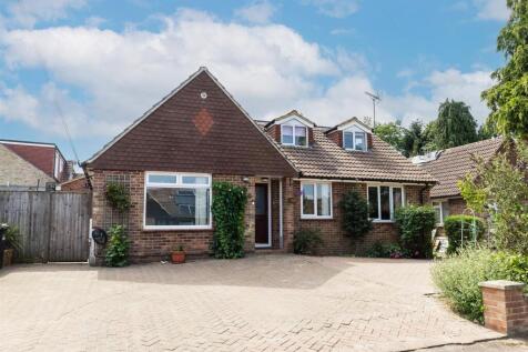 Orchard Way, Hurstpierpoint BN6 5 bed chalet for sale