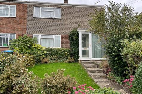 6 bedroom end of terrace house for sale