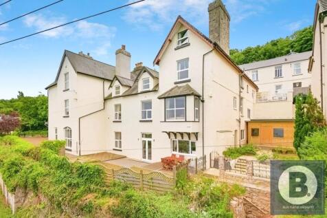 10 bedroom semi-detached house for sale