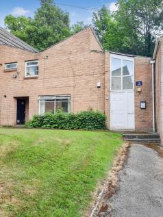 6 bedroom semi-detached house for sale