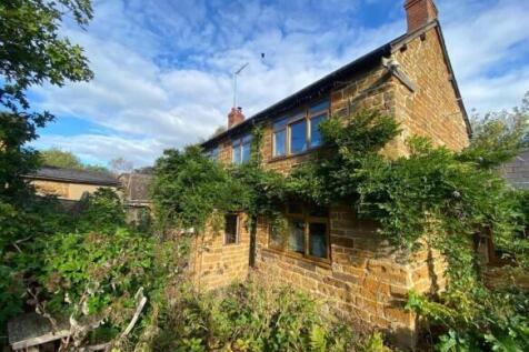 2 bedroom detached house for sale