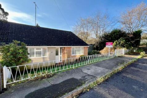 3 bedroom bungalow for sale