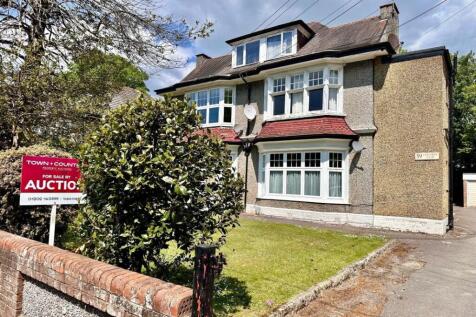 Flat 8 Fairlorne Court, 59... 1 bed flat for sale