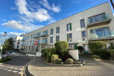The Summit, 211 Upper Terrace Road... 2 bed flat for sale