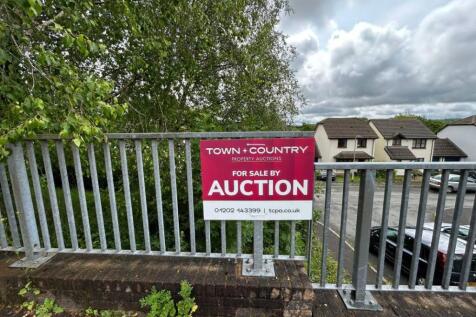 Land on East Side of 24 Holwill... Land for sale