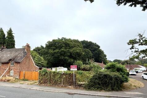 Land Adjacent to 119 East Howe Lane... Land for sale