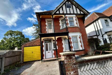 4 Bryanstone Road, Winton Banks... 6 bed detached house for sale