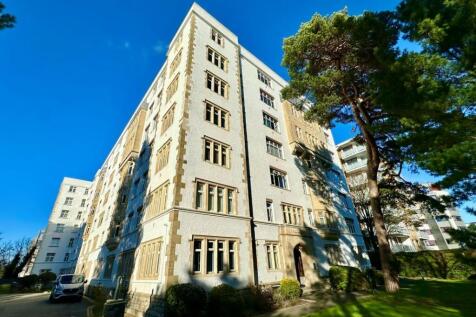 E8 Pine Grange, Bath Road... 1 bed apartment for sale