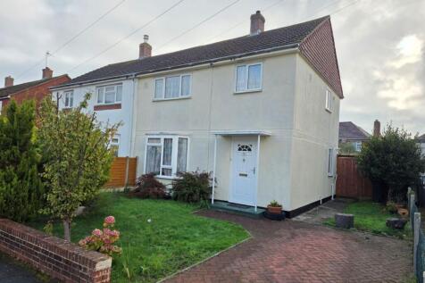 38 Northey Road, Bournemouth, Dorset... 3 bed semi