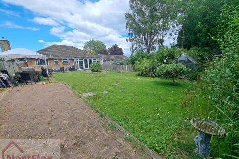 3 bedroom bungalow for sale