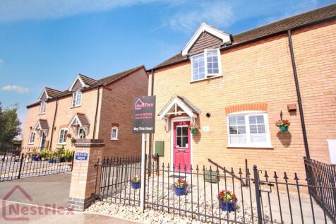 2 bedroom terraced house for sale