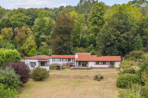 Coedkernew, Newport 5 bed bungalow for sale