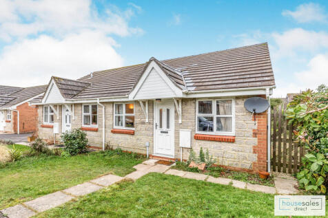 2 bedroom semi-detached bungalow for sale