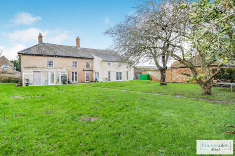 7 bedroom detached house for sale