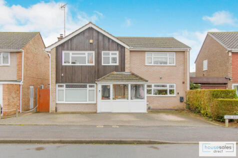 5 bedroom detached house for sale