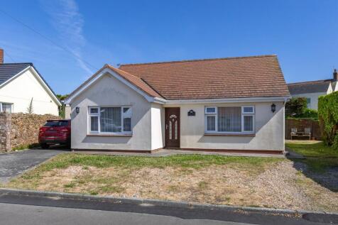 3 bedroom bungalow for sale