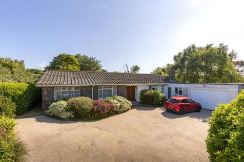 3 bedroom bungalow for sale
