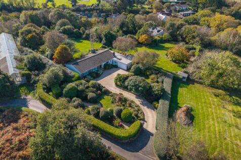 3 bedroom bungalow for sale