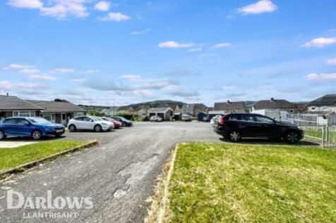 SWANSEA SA9 2 bed flat for sale