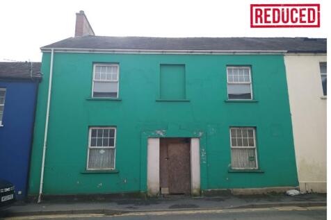 9 bedroom terraced house for sale