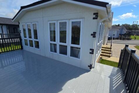 2 bedroom park home for sale
