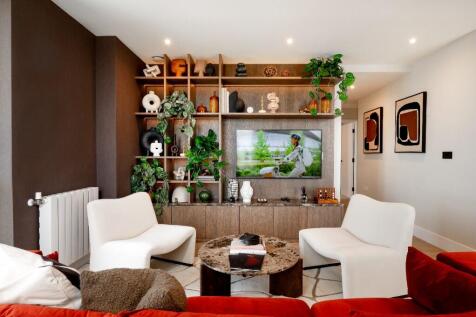 3 bedroom apartment for sale