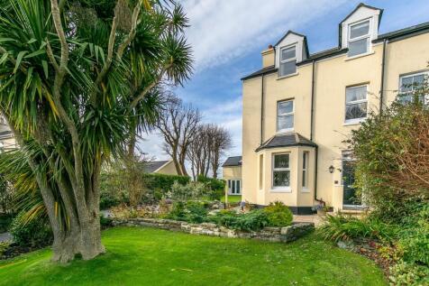 4 bedroom house for sale