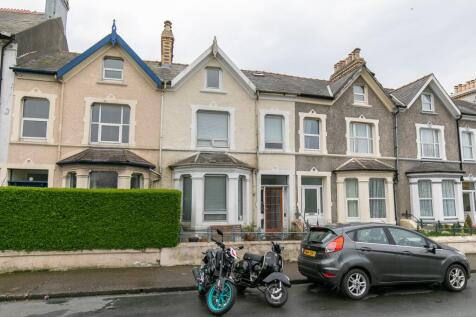 5 bedroom house for sale