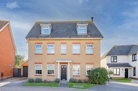 5 bedroom detached house for sale