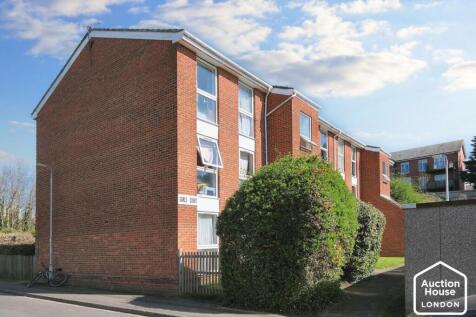 Flat 12 Earls Court, The Mall... 2 bed flat for sale