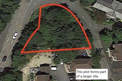 Land on the East Side of Tregolls... Land for sale