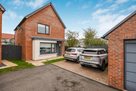 3 bedroom detached house for sale