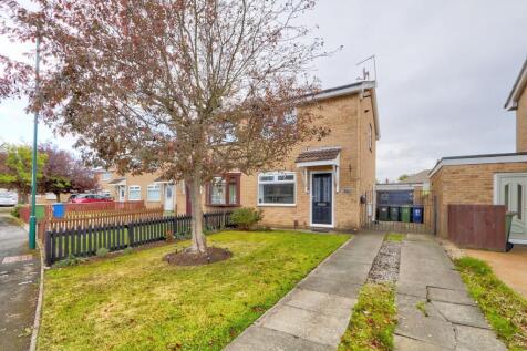 Hamilton Grove, Middlesbrough, TS6 2 bed semi