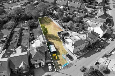 West Fen Road, Ely CB6 3 bed property with land for sale