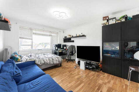1 bedroom flat for sale