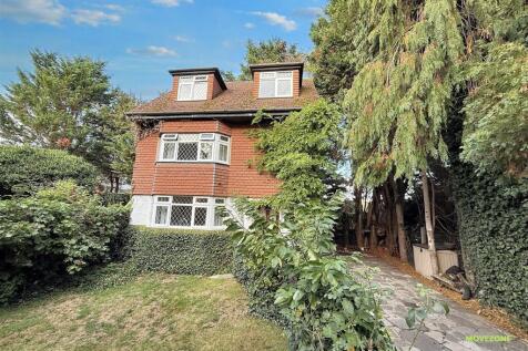 Magpie Hall Lane, Bromley. BR2 4 bed detached house for sale