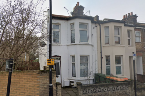 2 bedroom ground floor flat for sale