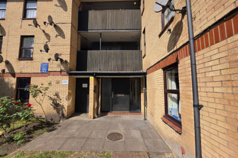 1 bedroom ground floor flat for sale