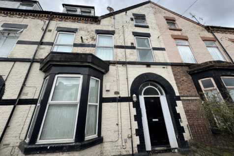 6 bedroom block of apartments for sale