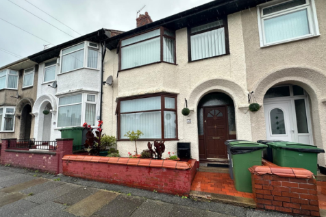 4 bedroom terraced house for sale