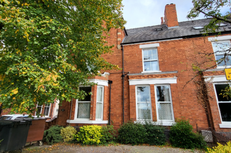 9 bedroom house of multiple occupation for sale