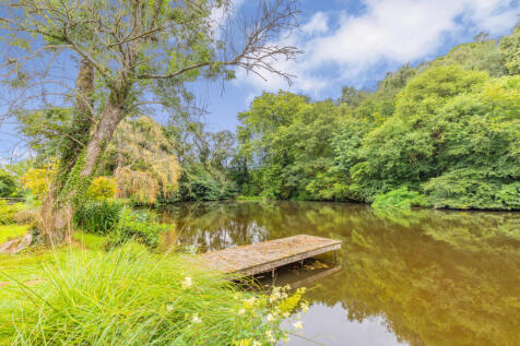 Kenton, Exeter, EX6 6 bed detached house for sale