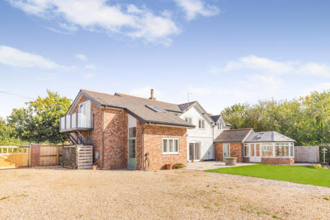Broadclyst, Devon, EX5 5 bed detached house for sale