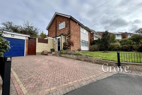 Castle Close, Cradley Heath 3 bed detached house for sale