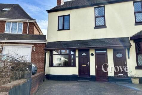 Surfeit Hill Road, Cradley Heath 2 bed semi