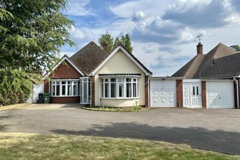 2 bedroom semi-detached bungalow for sale
