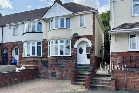3 bedroom end of terrace house for sale