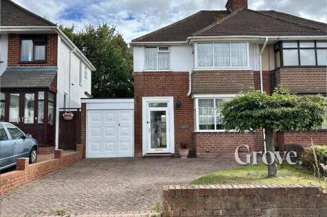 Boundary Avenue, Rowley Regis 3 bed semi